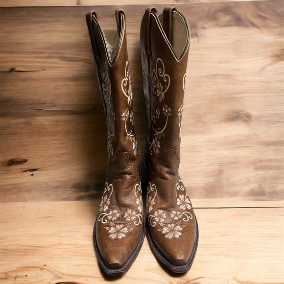 Gypsy Rose Womens Embroidered Flower Western Boots - Picture 2 of 12